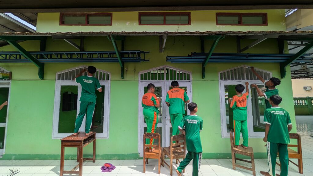 pxl 20260214 024920643